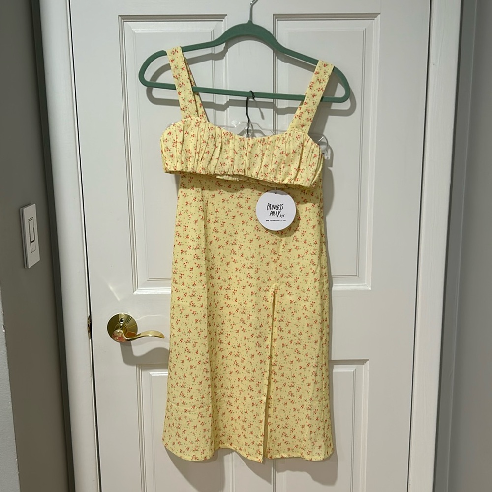 Princess Polly - woman’s two piece dress-size 0 - never worn- new with tags